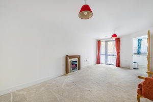 Living room- click for photo gallery